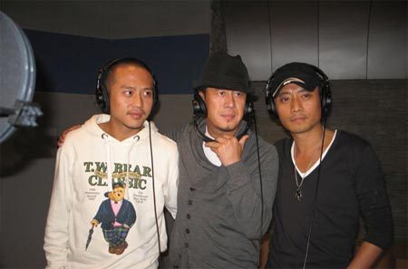 男明星罕见素颜照曝光 王力宏吴彦祖现真容