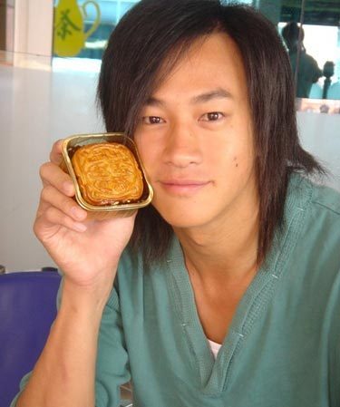 男明星罕见素颜照曝光 王力宏吴彦祖现真容