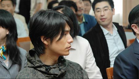 男明星罕见素颜照曝光 王力宏吴彦祖现真容