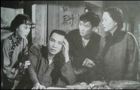 谢霆锋老爸谢贤风流韵事揭秘 比小女友大49岁