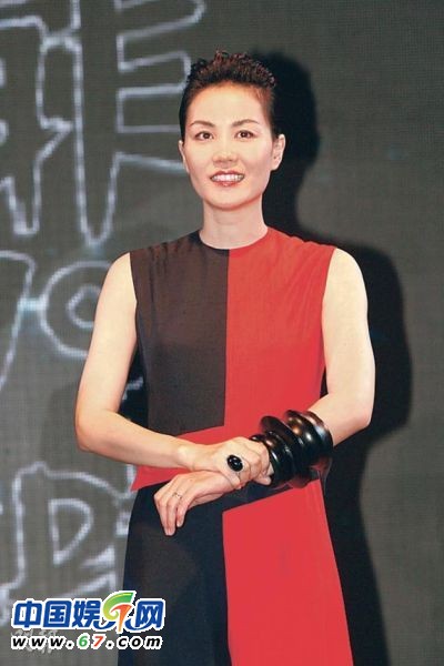 国庆娱乐热点:好声音梁博背景曝光王菲惹祸