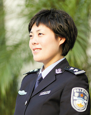 女公务员里的美女们