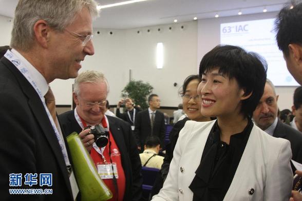 航天员刘洋母亲获封“当代孟母”