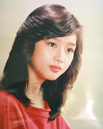 朱丽倩从夜店达人变淑女 22载天王嫂隐忍生活揭秘