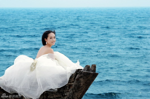 新一代军艺校花盘点:殷桃姚琳娜成美女代表