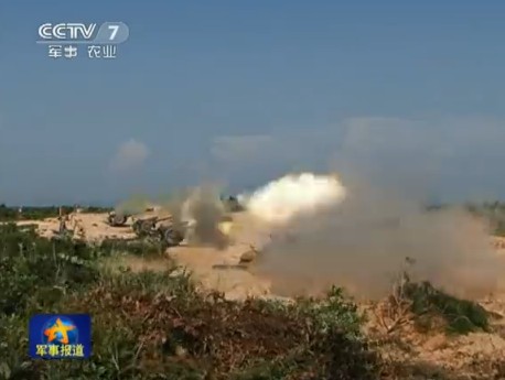 实拍南京军区炮兵跨省演练