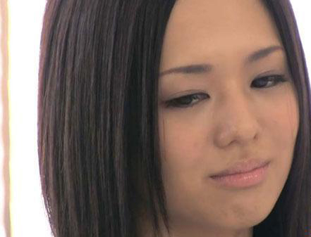 日本女优捞金手段揭秘 羽田爱引男粉丝骚动