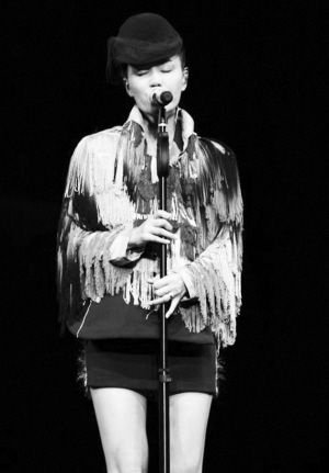 御用化妆师爆料：王菲私下很调皮很爱玩 冷艳寡言只是伪装