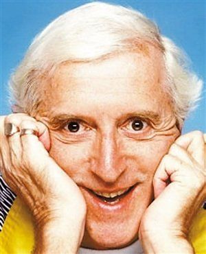 英辞世主播性侵少女