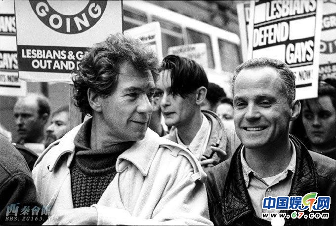 揭基情年代公开出柜20大男星 兰伯特曾与张玮同台飙歌