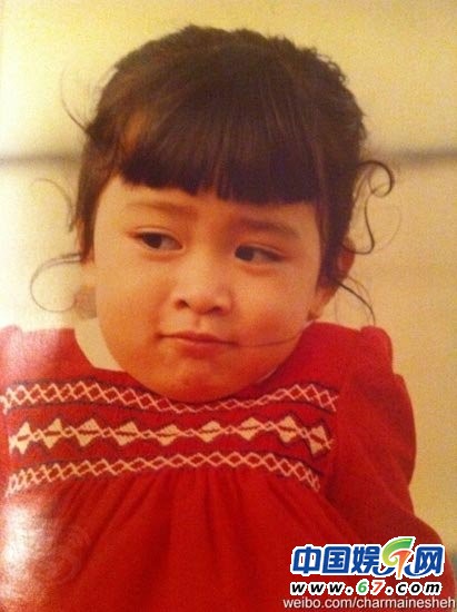 TVB明星儿时照 佘诗曼童年三点式比基尼照曝光