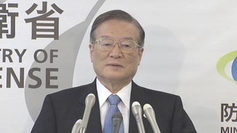 森本同时透露，日本自卫队已经出动巡逻机对中国海军舰艇编队进行“跟踪侦察”。