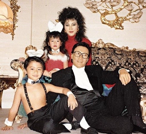 明星最全泛黄老照片 都很少见的