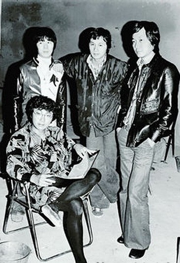 明星最全泛黄老照片 都很少见的