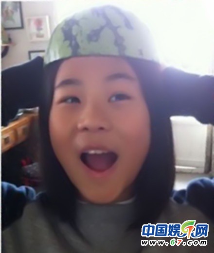 窦唯10岁女儿窦家媛近照 越长越像王菲长女窦靖童