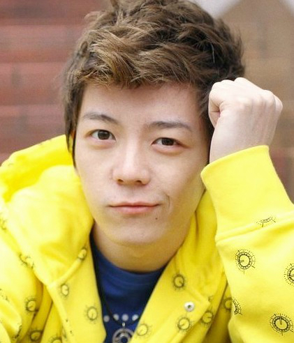 明星早恋秘闻:高圆圆小学收情书 赵薇10岁表白被拒