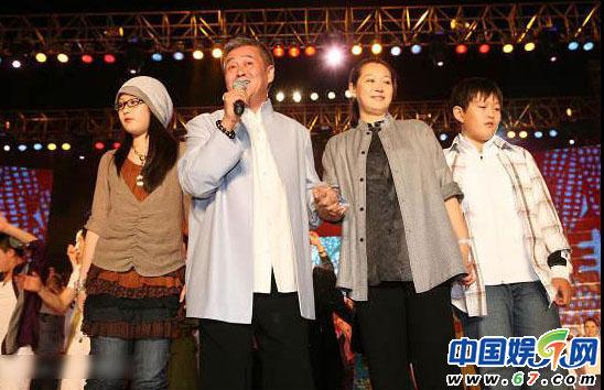 看赵本山都宠爱圈内哪些女星