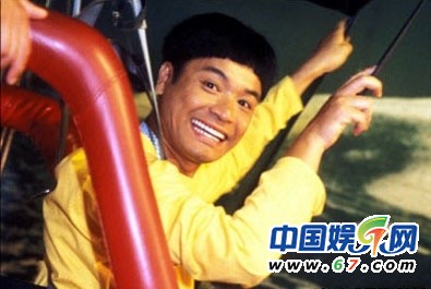 图揭TVB明星剧中极品造型 林峰香肠嘴黎姿龅牙妹