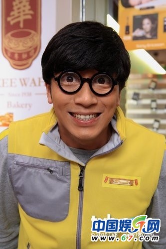 图揭TVB明星剧中极品造型 林峰香肠嘴黎姿龅牙妹