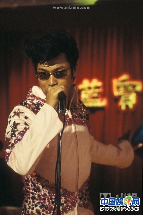 图揭TVB明星剧中极品造型 林峰香肠嘴黎姿龅牙妹