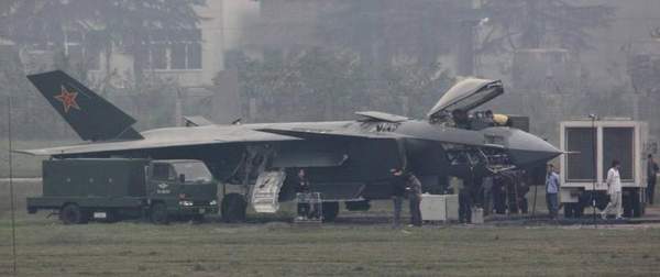 解放军第3架歼20疑曝