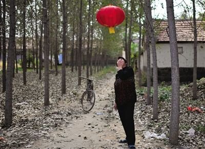 莫言拒绝政府修缮其故居 称劳民伤财 莫言拒绝政府修缮其故居 称劳民伤财