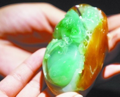 青岛翡翠价格动辄以万计 专家揭开四大谎言