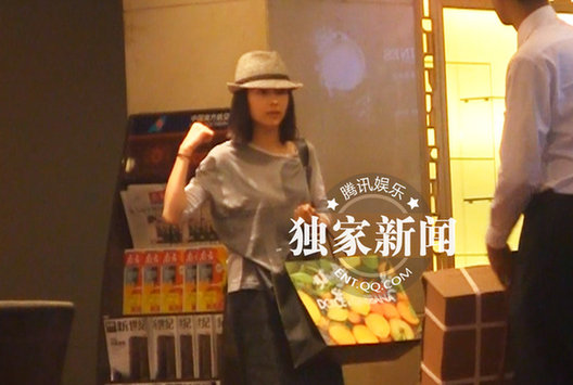 董洁与'小三'王大治吃饭照曝光 未有亲密举动