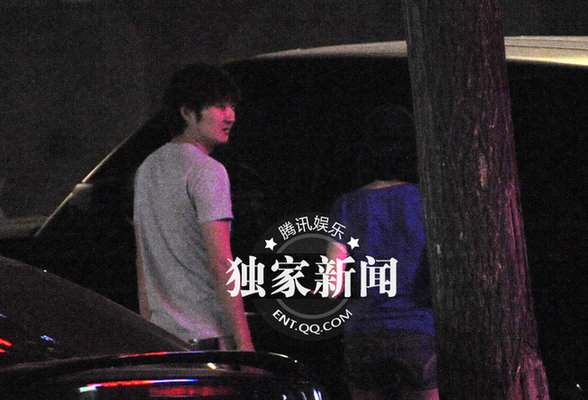 董洁与'小三'王大治吃饭照曝光 未有亲密举动