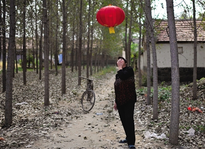 莫言高密旧居成旅游热点 百岁老宅已闲置20余年