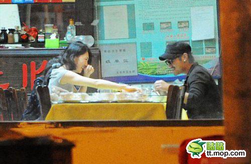 明星们你长点心吧 狗仔无处不在