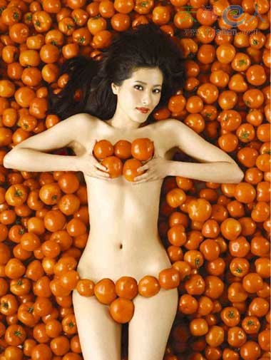 国内外明星雷人“妖装”盘点 囧