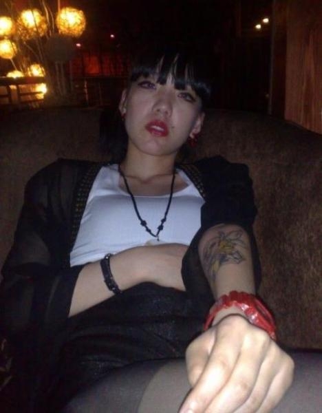 吴莫愁出名前惊悚私密照被曝光