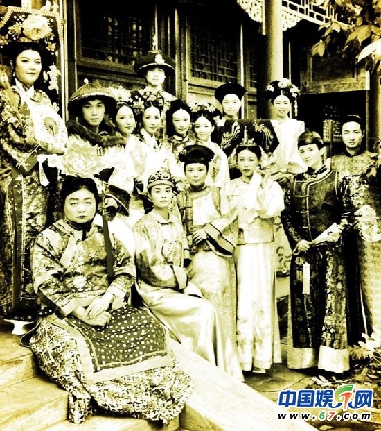 王菲晒秋季美照 网友调侃那么美怎么办