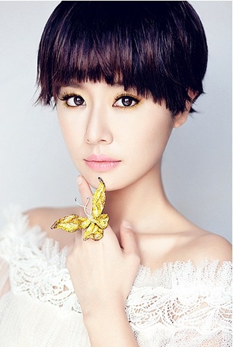 深陷偷腥丑闻堪比窦娥 贪赃劈腿斗小三大揭秘