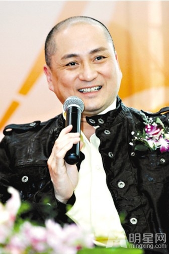 深陷偷腥丑闻堪比窦娥 贪赃劈腿斗小三大揭秘