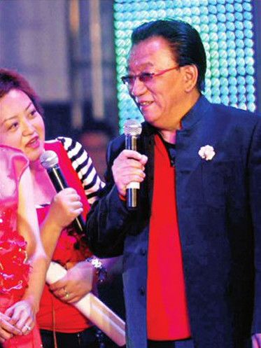 中国式富商婚礼 明星云集超春晚