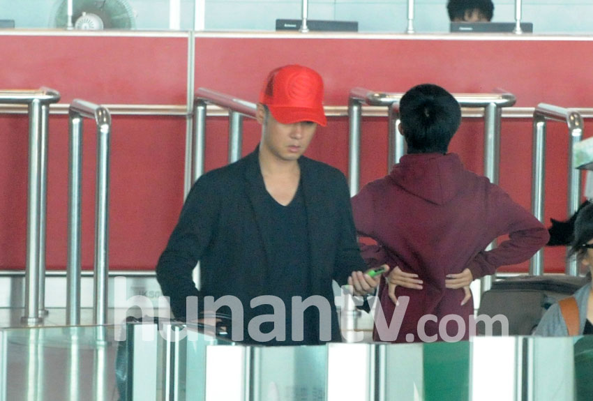 任重张俪炒作恋情上位 各走各路假恋情不攻自破