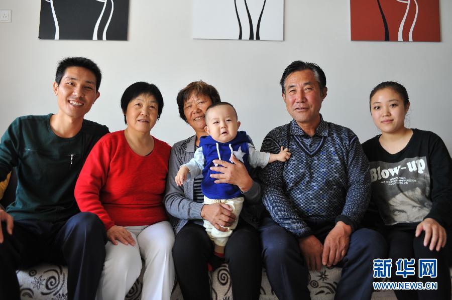 (走基层·迎接十八大)(7)西柏坡:纪念馆讲解员夫妻的幸福生活 (走基层·迎接十八大)(7)西柏坡:纪念馆讲解员夫妻的幸福生活