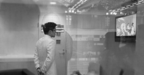 郭晶晶霍启刚八年爱情路:王子公主一见倾心