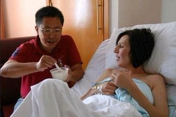 李阳妻子报案提出刑事指控