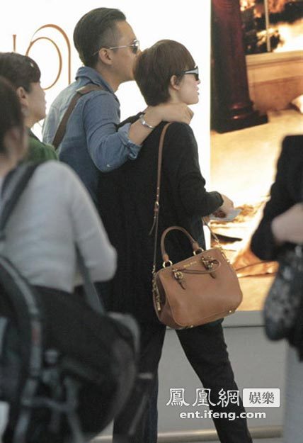 娱乐圈近期秘事揭秘