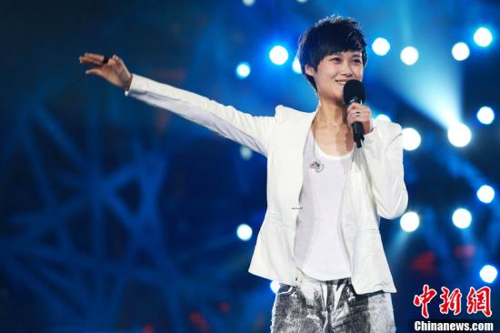 李宇春自曝患强迫症 李宇春自曝患强迫症