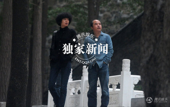 窦文涛与赵文卓两家出游 窦文涛四岁私生子疑曝光