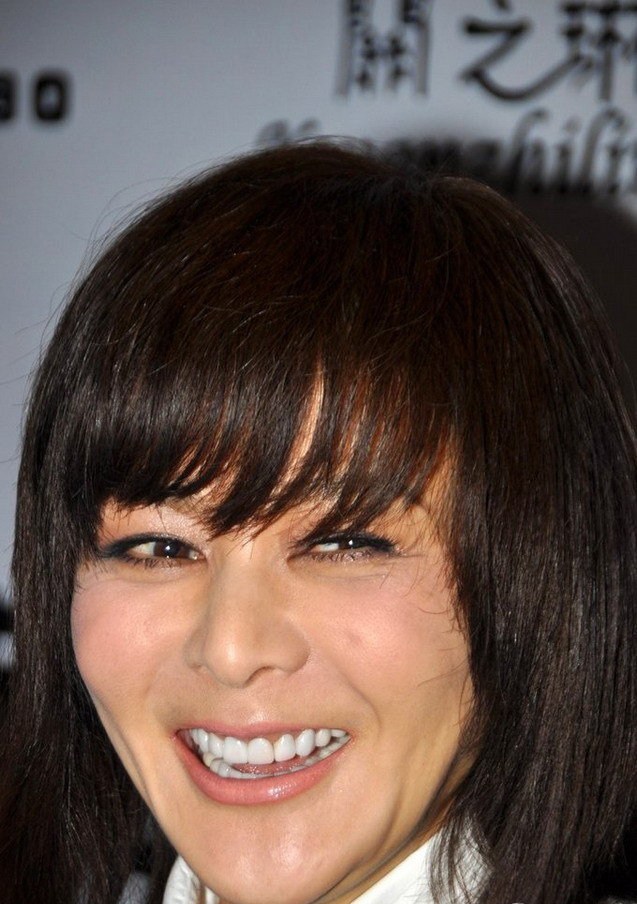 图揭被岁月糟蹋了的女星