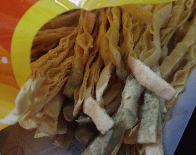 波力渔趣保质期内发霉长毛 厂家致歉1比10赔偿