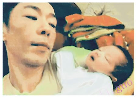 黄贯中朱茵女儿近照曝光 不公开女儿“叉烧包”生辰