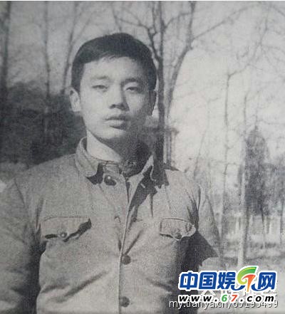 巨星也有犯二时