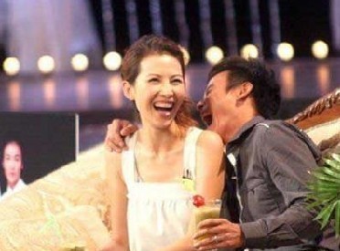 明星另类求婚：谢霆锋荒岛逼婚 彭坦骑白马感动春晓