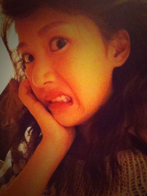 李念抱爱女凝视 阔太生活很奢华